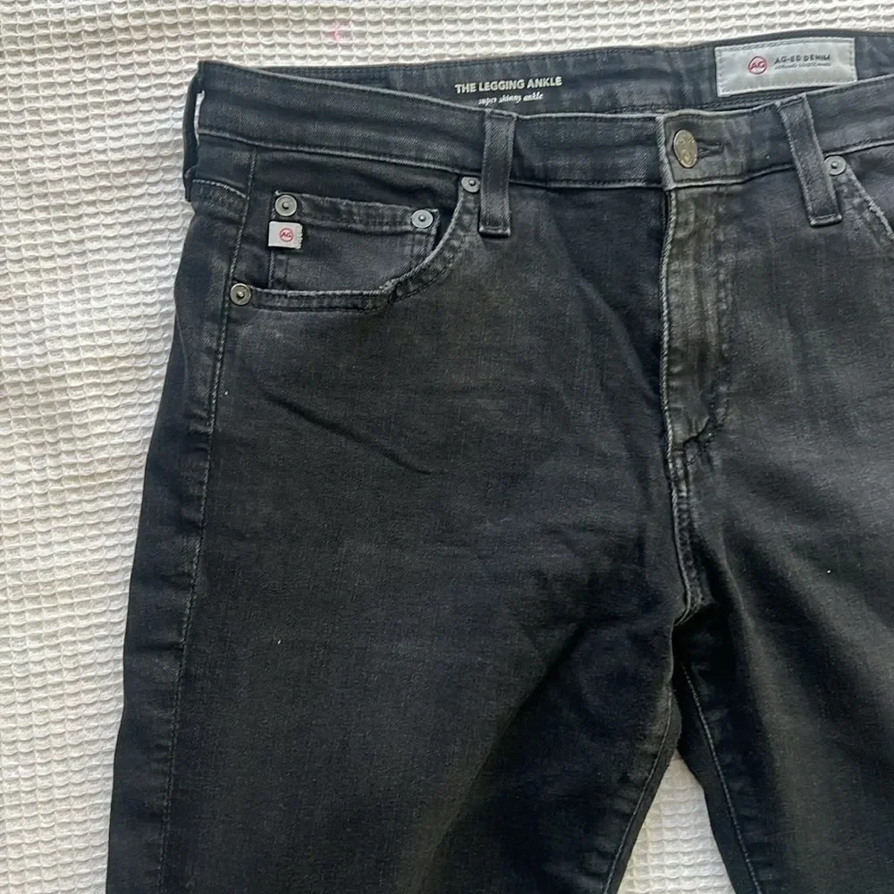 AG Adriano Goldschmied Women's Skinny Black Leggings Ankle Raw Hem Pants sz 31R